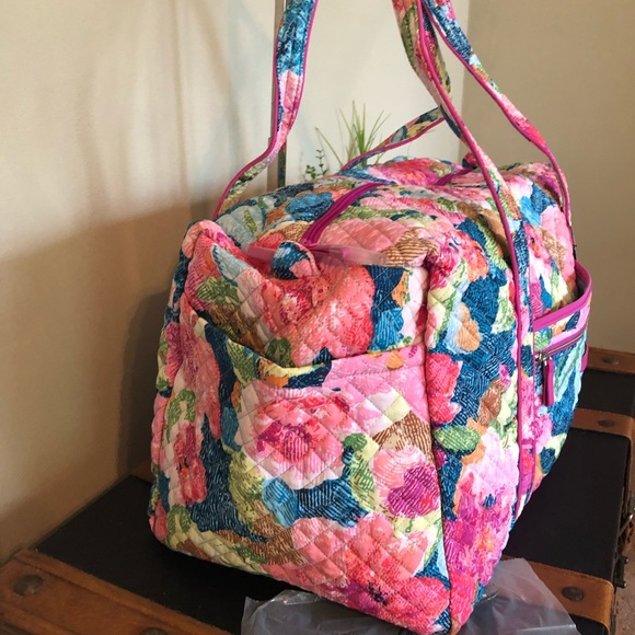 Vera Bradley Large Duffel Superbloom NWT - Picture 5 of 8